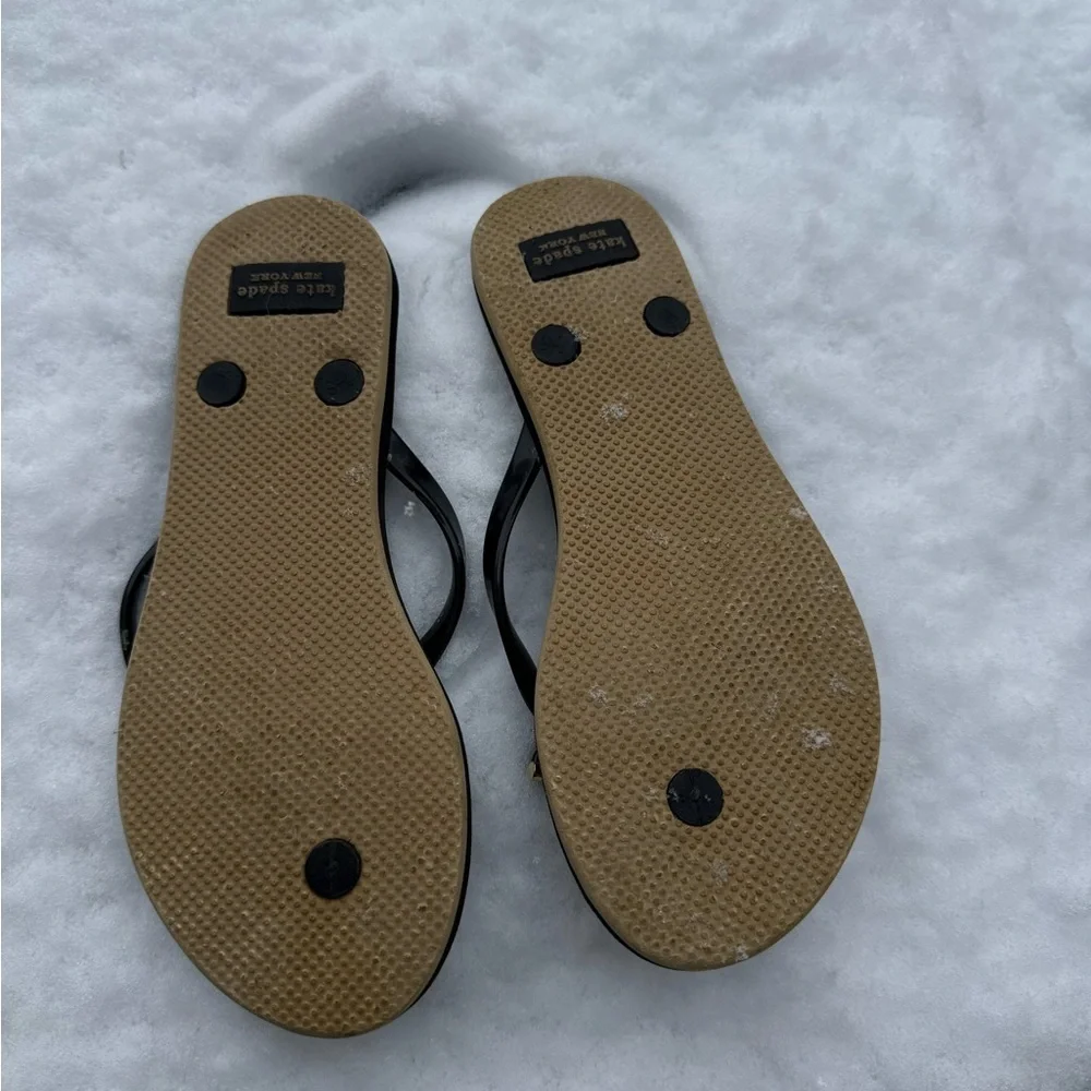 Kate Spade Flip Flops 7-8